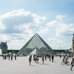 get-flat-social-z0wxVwq7sW8-unsplash